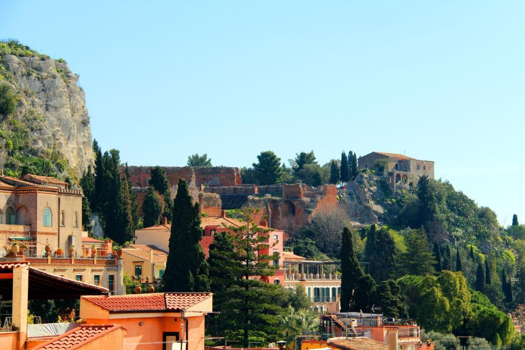 Residence Circe Taormina Exterior photo